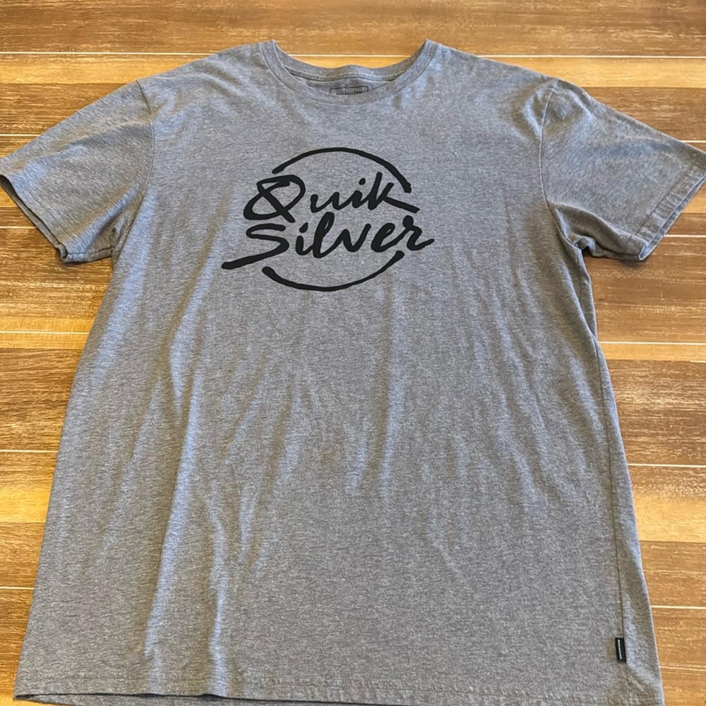 Quicksilver T Shirt